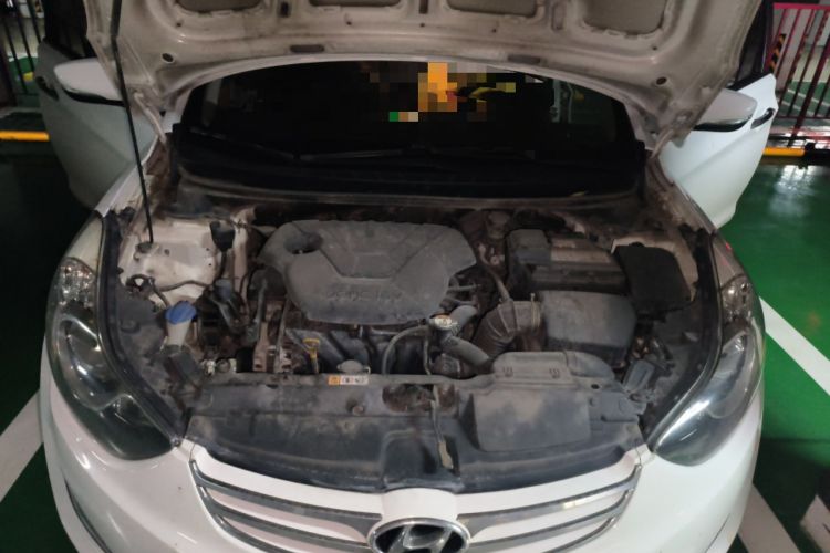 Used Hyundai Elantra (5th Generation / Langdong) 2012 1.6L Automatic Prestige Model Engine Bay