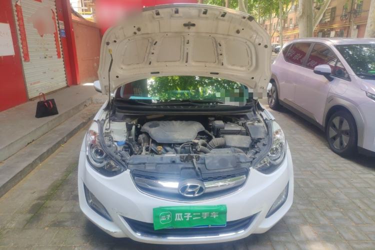 Used Hyundai Elantra (5th Generation / Langdong) 2012 1.6L Manual Leading Model Engine Bay