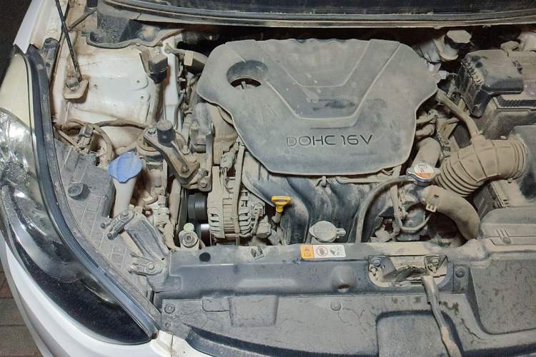 Used Hyundai Elantra (5th Generation / Langdong) 2012 1.6L Manual Leading Model Engine Bay Right