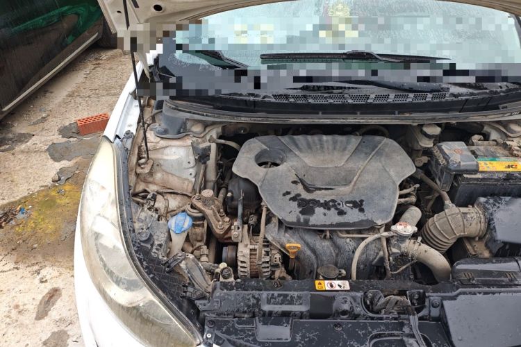 Used Hyundai Elantra (5th Generation / Langdong) 2012 1.6L Manual Fashion Edition Engine Bay Right