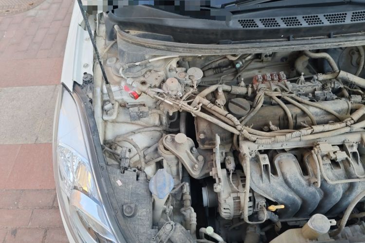 Used Hyundai Elantra (5th Generation / Langdong) 2012 1.6L Manual Leading Model Engine Bay Right