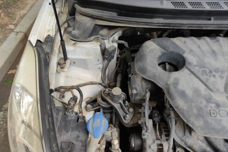 Used Hyundai Elantra (5th Generation / Langdong) 2012 1.6L Manual Leading Model Engine Bay Right