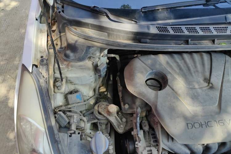 Used Hyundai Elantra (5th Generation / Langdong) 2012 1.6L Automatic Leading Model Engine Bay Right