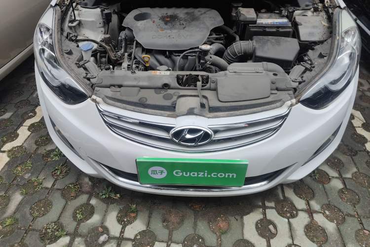 Used Hyundai Elantra (5th Generation / Langdong) 2012 1.6L Manual Leading Model Engine Bay