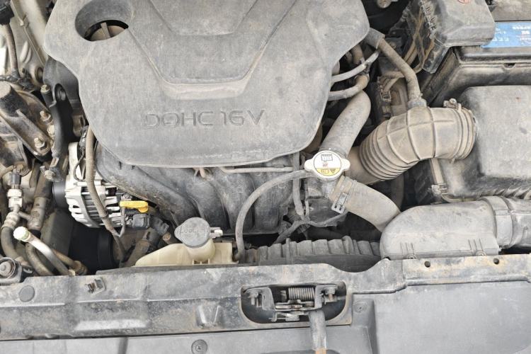 Used Hyundai Elantra (5th Generation / Langdong) 2012 1.6L Manual Leading Model Engine Bay