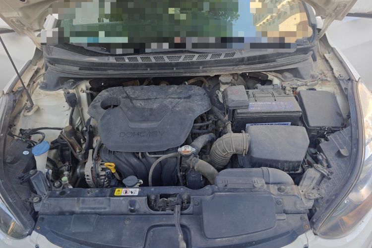 Used Hyundai Elantra (5th Generation / Langdong) 2012 1.6L Automatic Leading Model Engine Bay