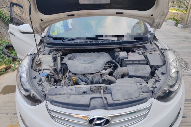 Used Hyundai Elantra (5th Generation / Langdong) 2012 1.6L Automatic Prestige Model Engine Bay