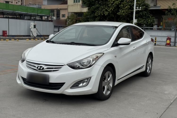 Used Hyundai Elantra (5th Generation / Langdong) 2012 1.6L Automatic Fashion Edition Exterior 5