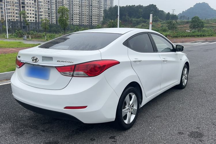 Used Hyundai Elantra (5th Generation / Langdong) 2012 1.6L Automatic Fashion Edition Exterior 5