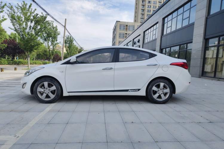Used Hyundai Elantra (5th Generation / Langdong) 2012 1.6L Automatic Fashion Edition Exterior 7