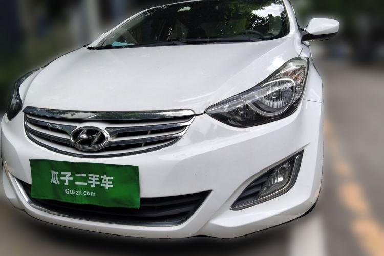 Used Hyundai Elantra (5th Generation / Langdong) 2012 1.6L Manual Fashion Edition Front