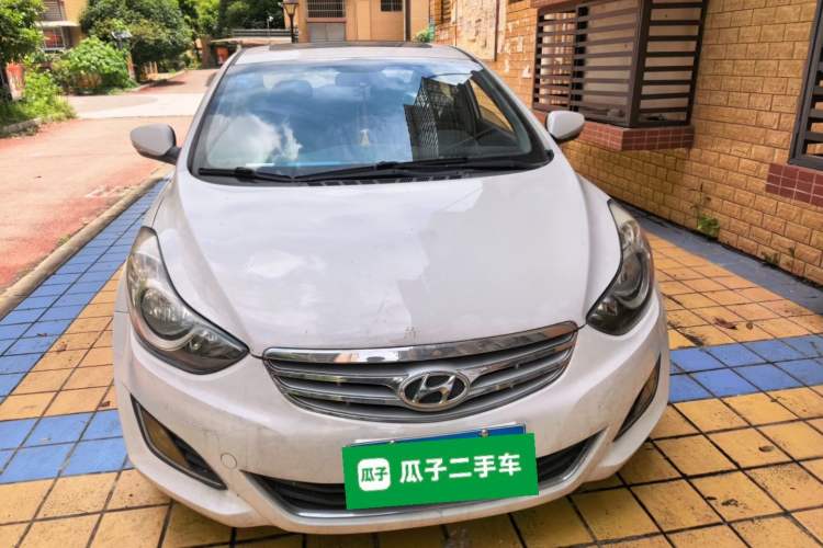 Used Hyundai Elantra (5th Generation / Langdong) 2012 1.6L Manual Leading Model Front