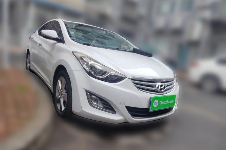 Used Hyundai Elantra (5th Generation / Langdong) 2012 1.6L Automatic Leading Model Front Right 45 Deg