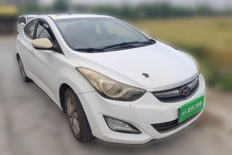 Used Hyundai Elantra (5th Generation / Langdong) 2012 1.6L Manual Leading Model Front Right 45 Deg