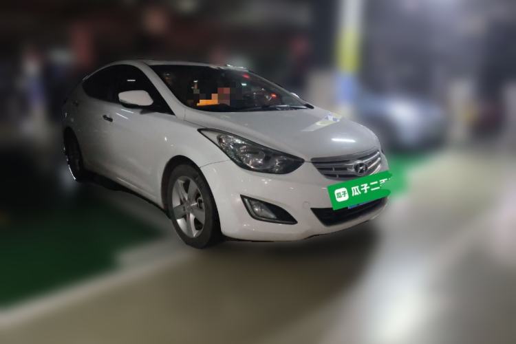 Used Hyundai Elantra (5th Generation / Langdong) 2012 1.6L Automatic Prestige Model Front Right 45 Deg