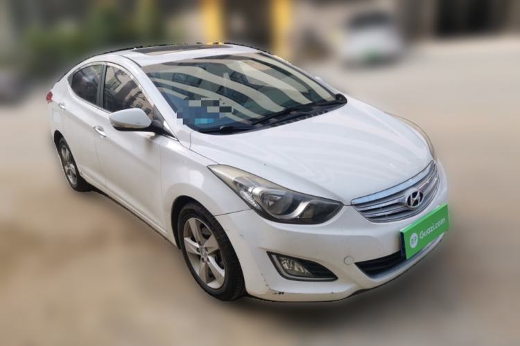 Used Hyundai Elantra (5th Generation / Langdong) 2012 1.6L Automatic Leading Model Front Right 45 Deg