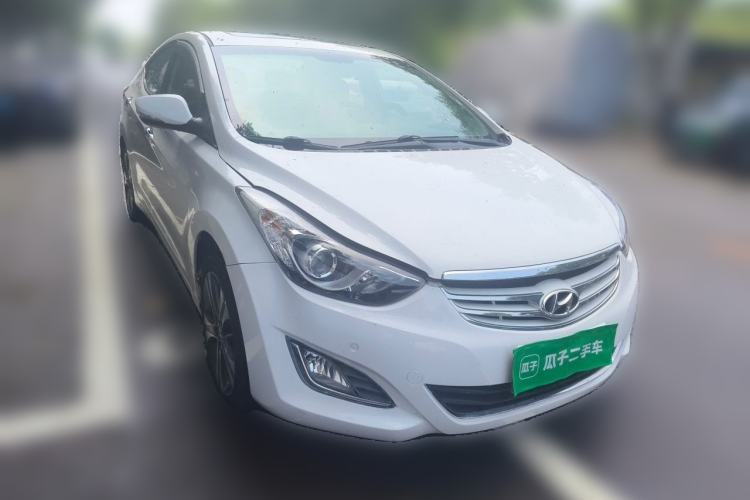 Used Hyundai Elantra (5th Generation / Langdong) 2012 1.8L Automatic Prestige Model Front Right 45 Deg