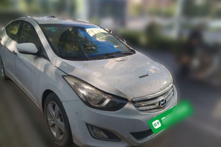 Used Hyundai Elantra (5th Generation / Langdong) 2012 1.6L Automatic Prestige Model Front Right 45 Deg