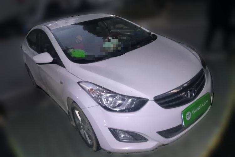 Used Hyundai Elantra (5th Generation / Langdong) 2012 1.6L Automatic Fashion Edition Front Right 45 Deg
