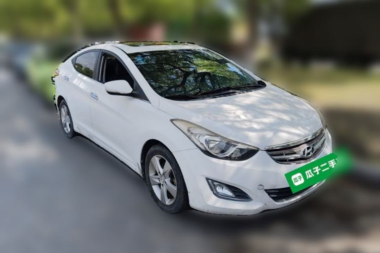 Used Hyundai Elantra (5th Generation / Langdong) 2012 1.6L Manual Leading Model Front Right 45 Deg