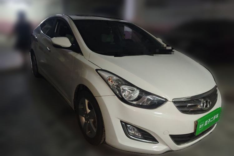 Used Hyundai Elantra (5th Generation / Langdong) 2012 1.6L Manual Leading Model Front Right 45 Deg