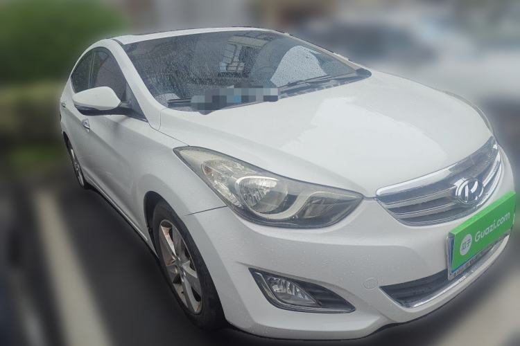 Used Hyundai Elantra (5th Generation / Langdong) 2012 1.6L Automatic Prestige Model Front Right 45 Deg