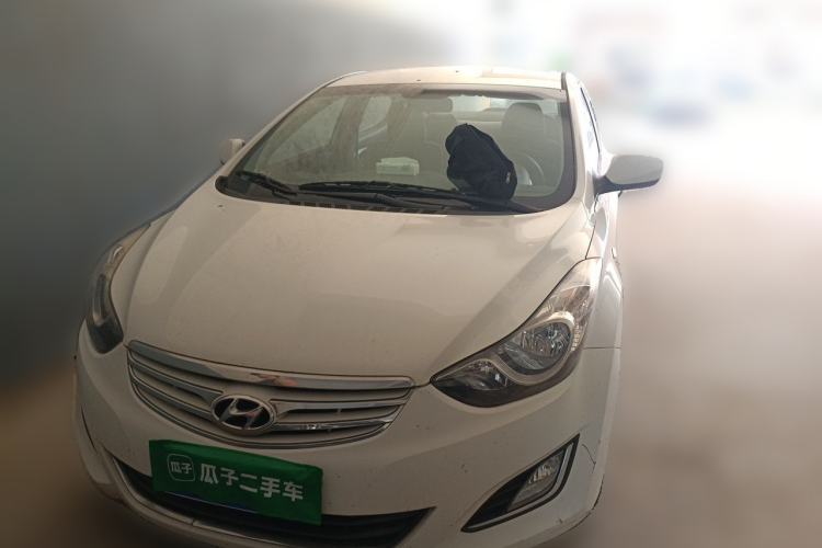 Used Hyundai Elantra (5th Generation / Langdong) 2012 1.6L Automatic Fashion Edition Front