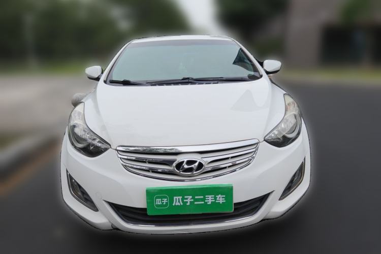 Used Hyundai Elantra (5th Generation / Langdong) 2012 1.6L Automatic Fashion Edition Front