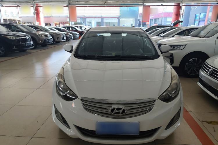 Used Hyundai Elantra (5th Generation / Langdong) 2012 1.6L Manual Fashion Edition Front