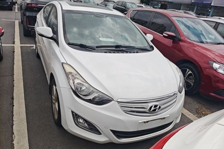 Used Hyundai Elantra (5th Generation / Langdong) 2012 1.6L Automatic Prestige Model Front