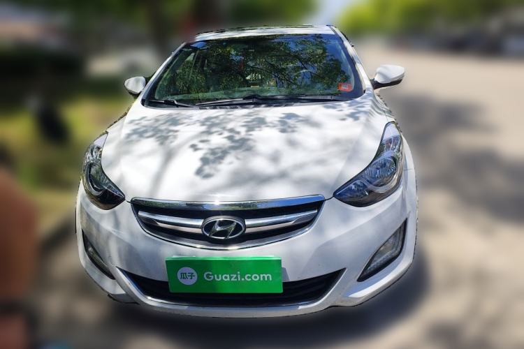 Used Hyundai Elantra (5th Generation / Langdong) 2012 1.6L Manual Leading Model Front