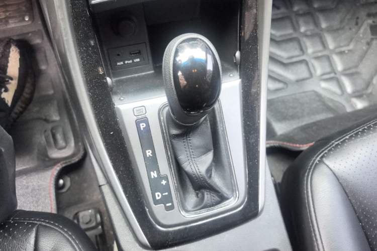 Used Hyundai Elantra (5th Generation / Langdong) 2012 1.6L Automatic Leading Model Gear Lever