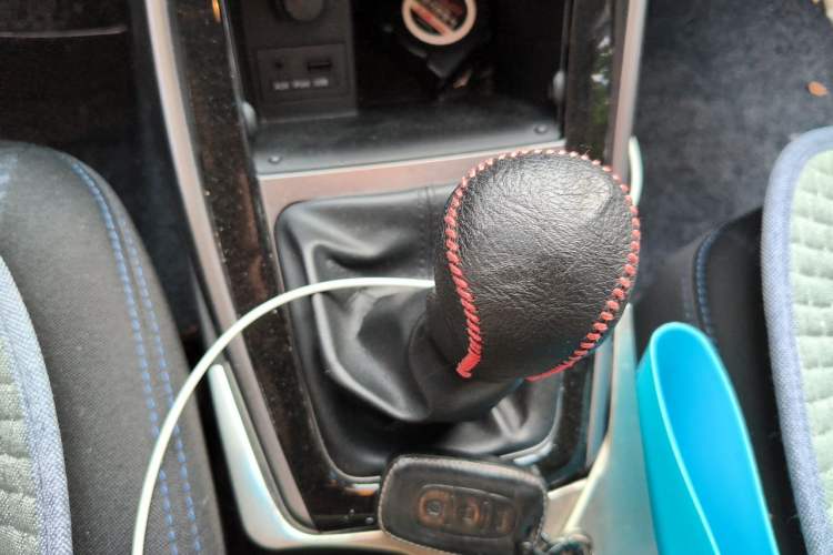 Used Hyundai Elantra (5th Generation / Langdong) 2012 1.6L Manual Leading Model Gear Lever