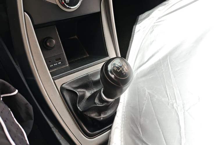Used Hyundai Elantra (5th Generation / Langdong) 2012 1.6L Manual Fashion Edition Gear Lever