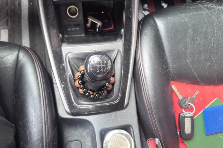 Used Hyundai Elantra (5th Generation / Langdong) 2012 1.6L Manual Leading Model Gear Lever