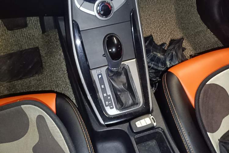 Used Hyundai Elantra (5th Generation / Langdong) 2012 1.6L Automatic Leading Model Gear Lever