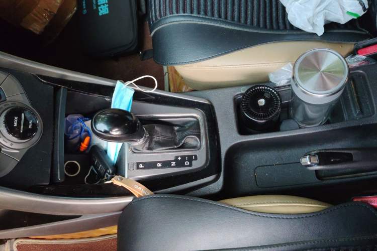 Used Hyundai Elantra (5th Generation / Langdong) 2012 1.6L Automatic Prestige Model Gear Lever