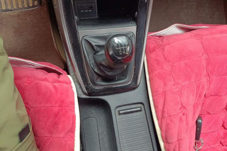 Used Hyundai Elantra (5th Generation / Langdong) 2012 1.6L Manual Leading Model Gear Lever