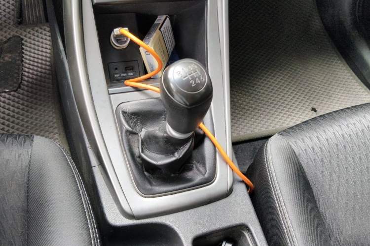 Used Hyundai Elantra (5th Generation / Langdong) 2012 1.6L Manual Fashion Edition Gear Lever