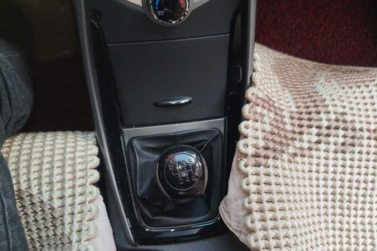Used Hyundai Elantra (5th Generation / Langdong) 2012 1.6L Manual Leading Model Gear Lever