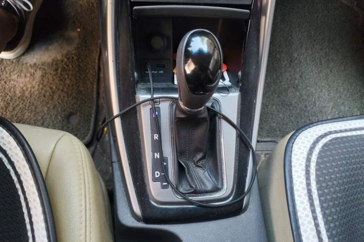 Used Hyundai Elantra (5th Generation / Langdong) 2012 1.6L Automatic Leading Model Gear Lever