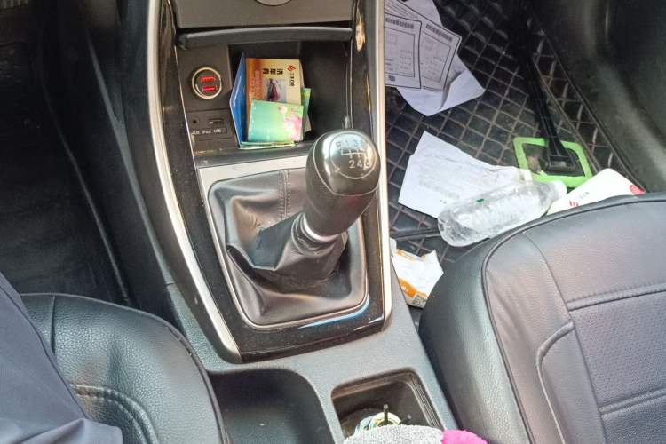 Used Hyundai Elantra (5th Generation / Langdong) 2012 1.6L Manual Leading Model Gear Lever