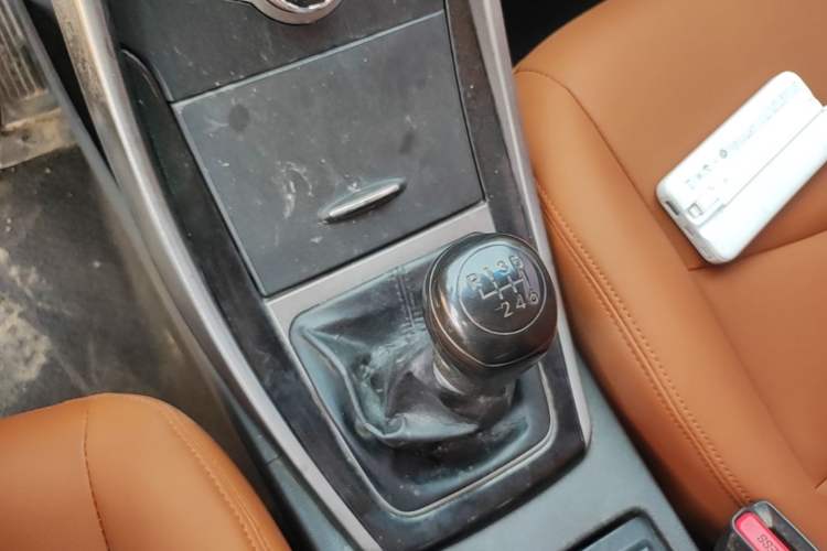 Used Hyundai Elantra (5th Generation / Langdong) 2012 1.6L Manual Leading Model Gear Lever
