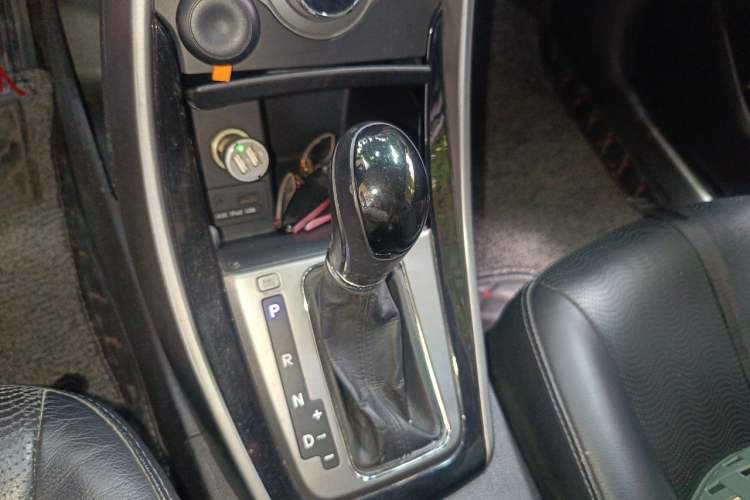 Used Hyundai Elantra (5th Generation / Langdong) 2012 1.6L Automatic Prestige Model Gear Lever