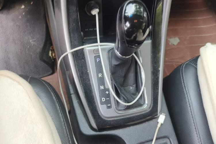 Used Hyundai Elantra (5th Generation / Langdong) 2012 1.8L Automatic Prestige Model Gear Lever