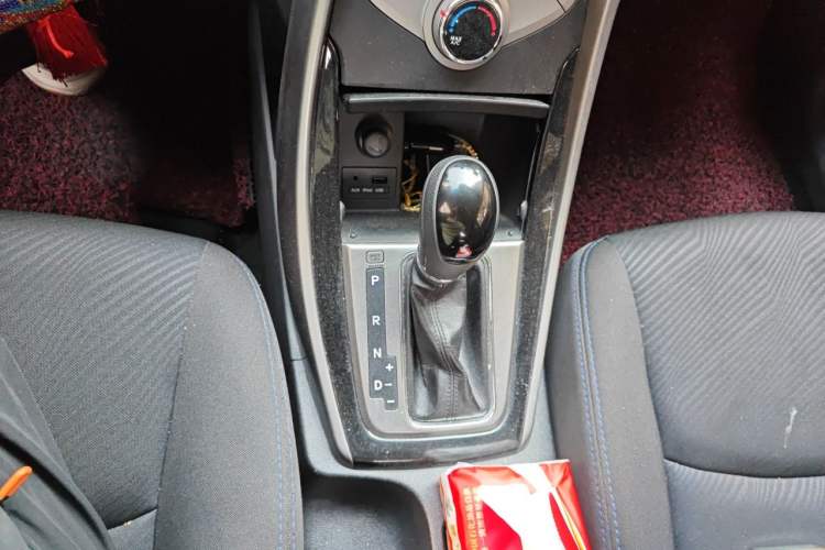 Used Hyundai Elantra (5th Generation / Langdong) 2012 1.6L Automatic Leading Model Gear Lever