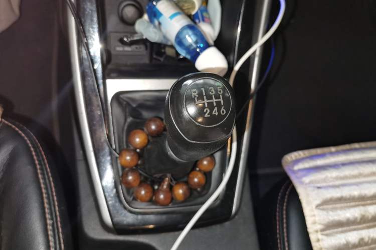 Used Hyundai Elantra (5th Generation / Langdong) 2012 1.6L Manual Leading Model Gear Lever