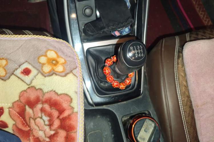 Used Hyundai Elantra (5th Generation / Langdong) 2012 1.6L Manual Leading Model Gear Lever