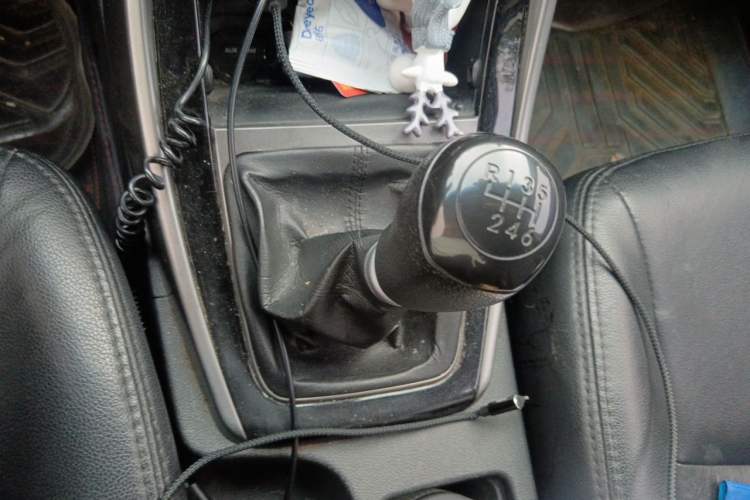 Used Hyundai Elantra (5th Generation / Langdong) 2012 1.6L Manual Leading Model Gear Lever