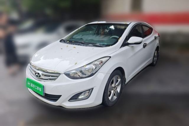 Ojetý Hyundai Elantra (5th Generation / Langdong) 2012 1.6L Manual Leading Model